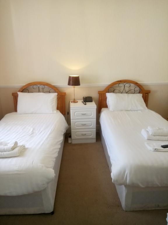 Marquis Hotel Torquay Bagian luar foto